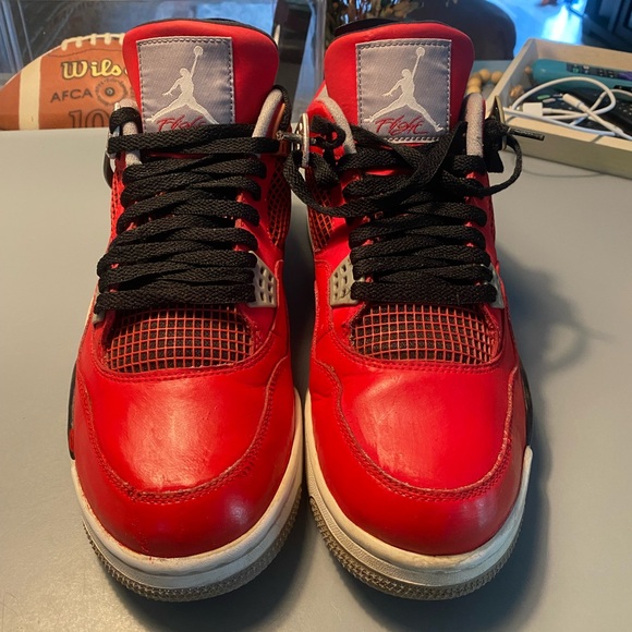 Jordan 4 “Toro Bravo” (2013) Beaters - Picture 2 of 11